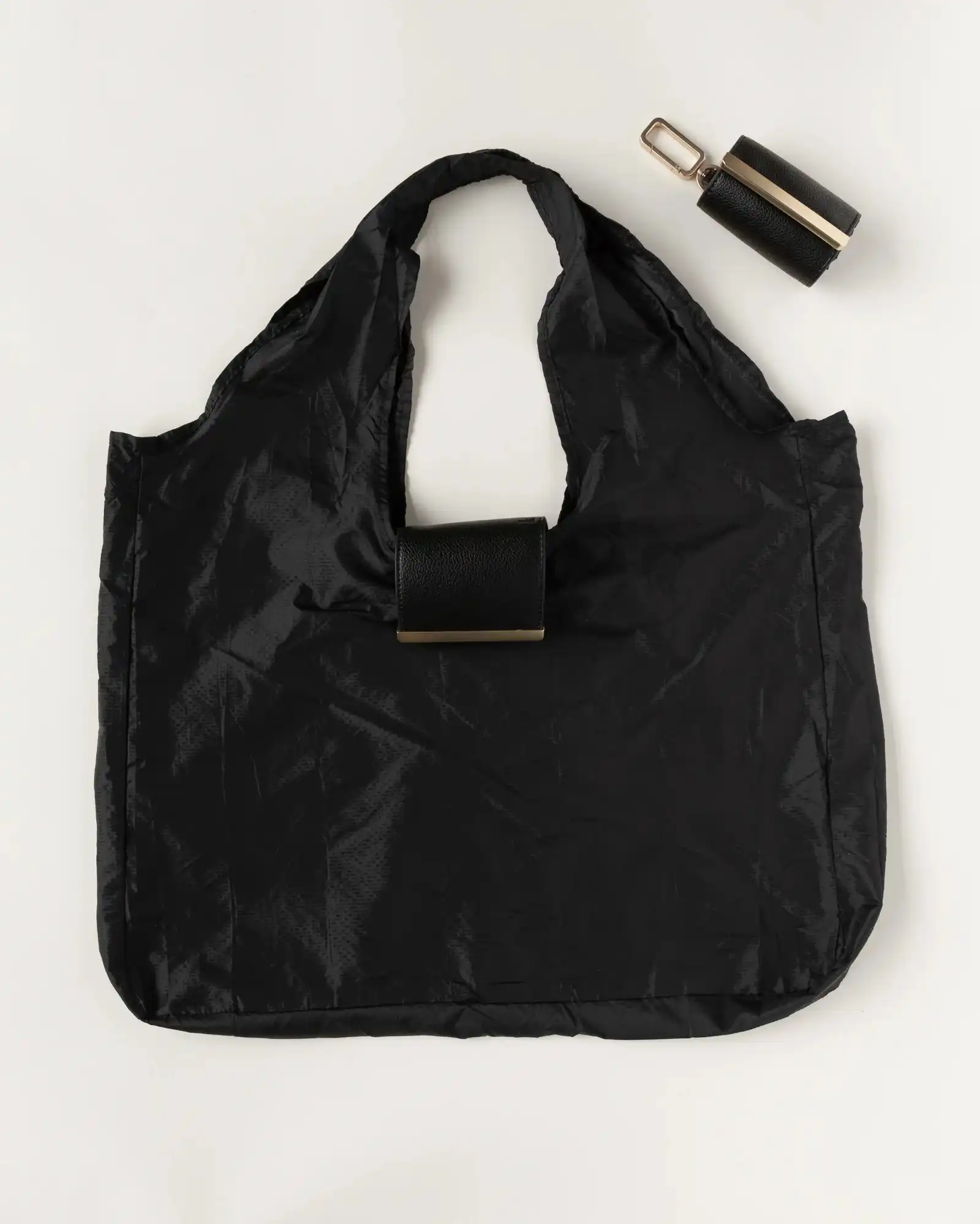 Foldable Tote Bag with Keychain Large Capacity Shopping Handbag Expandable Mini Organizer Bag 